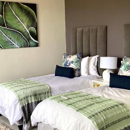 Ocean Rocks Villa, Umhlanga Ντούρμπαν Εξωτερικό φωτογραφία